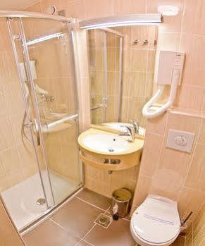 Hotel Sahara Лопар Екстериор снимка